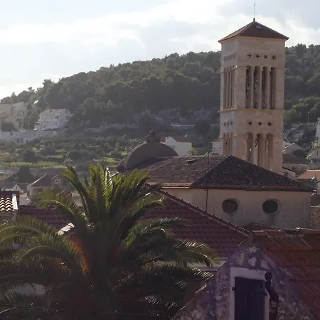 Hortenzia Apartment *